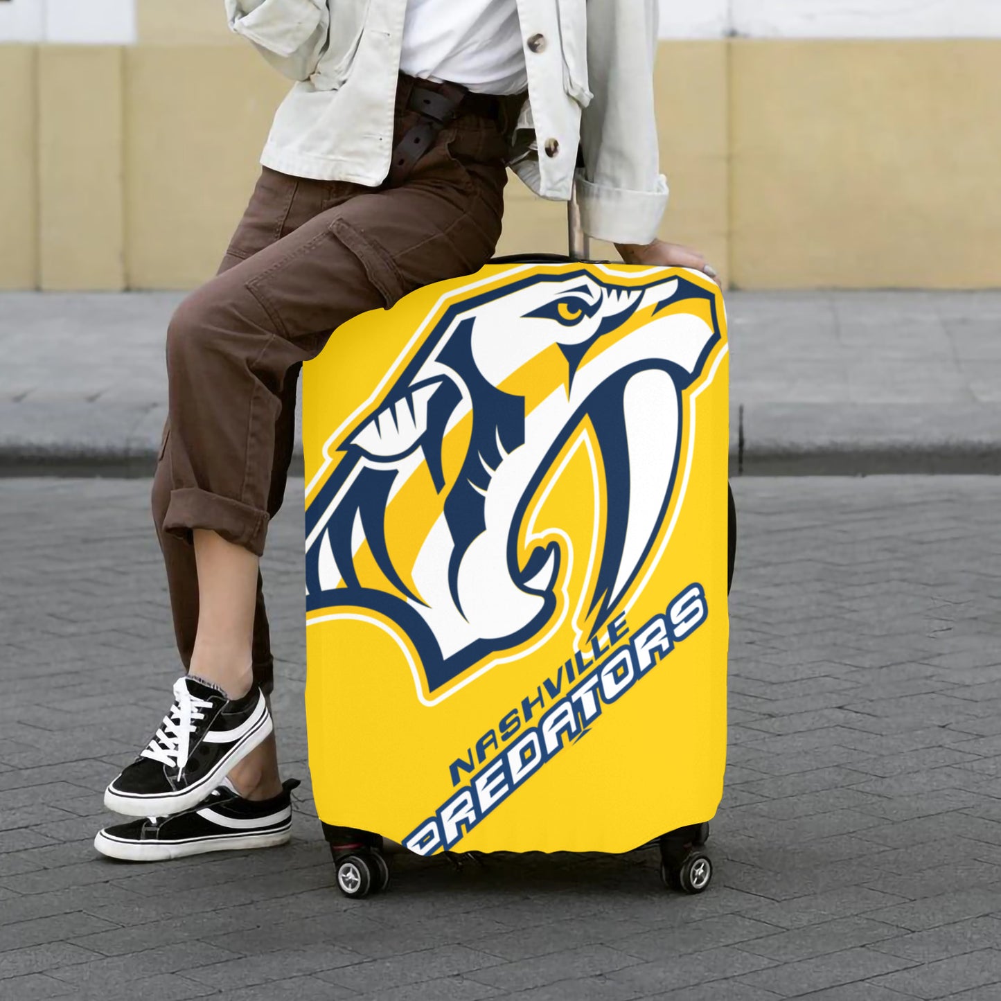 Nashville Predators Luggage Cover